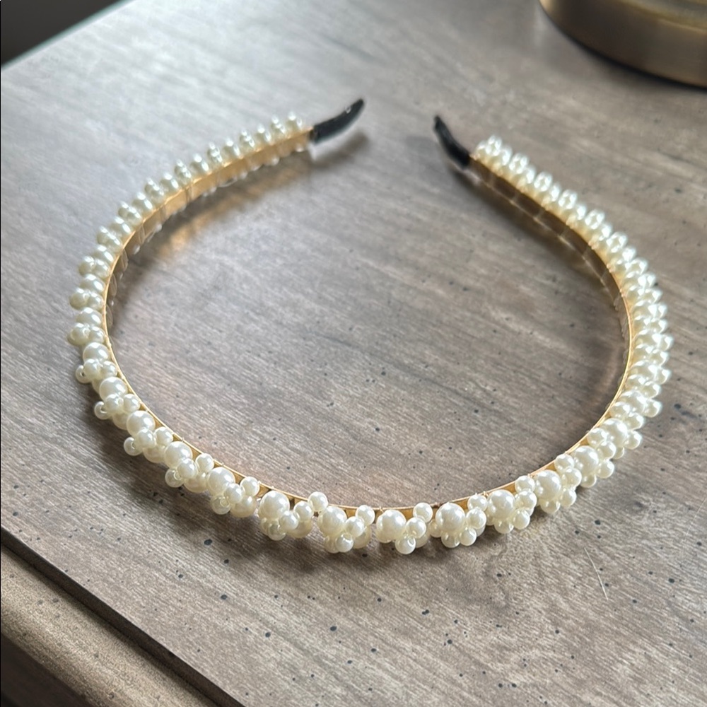 Pearl headband